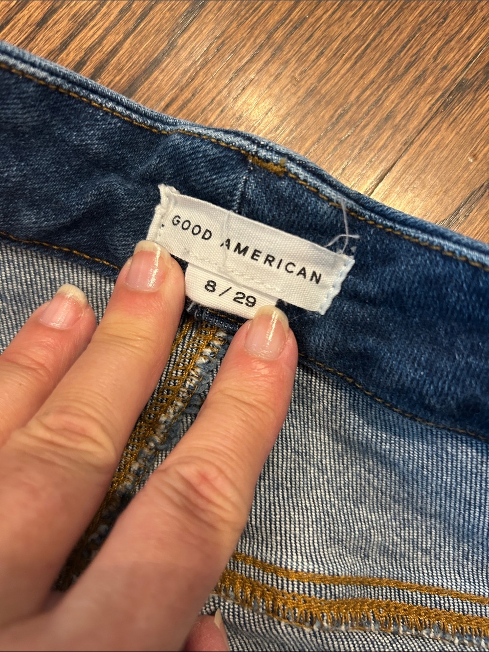Good American Blue Cropped Frayed-Hem Jeans - Picture 3 of 6